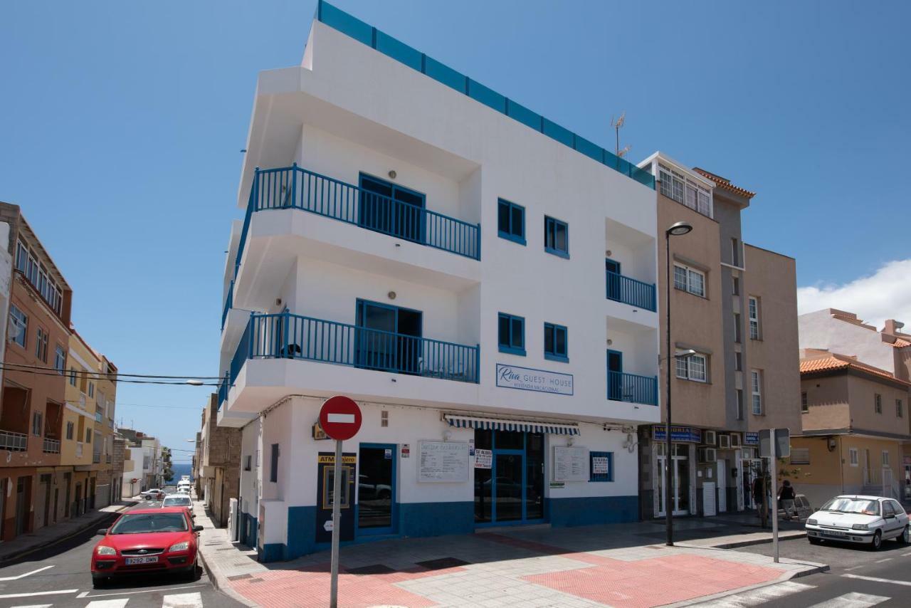 RIVA GUEST HOUSE Los ABRIGOS Exterior foto